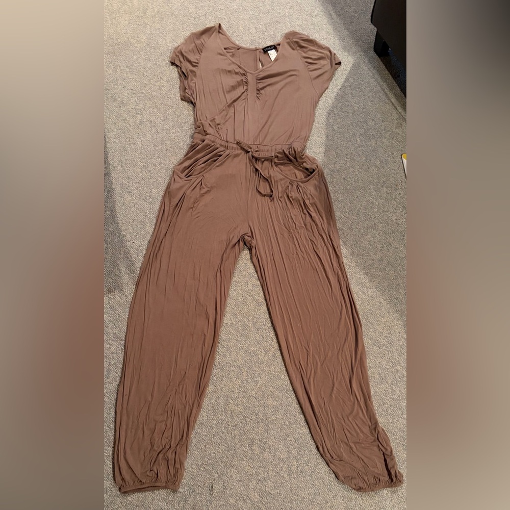 VENUS Brown Short Sleeve Tie-Waist Jumpsuit